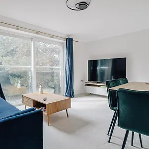 https://stylish-apartment.bournemouth-hotels.org